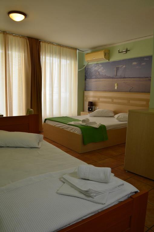 Fontana Rooms Mytilíni Cameră foto